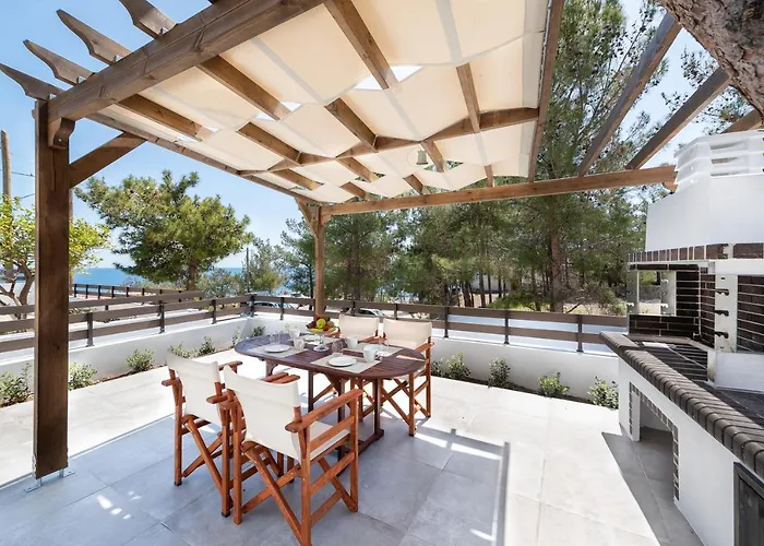 شقة Anastasios House Stegna *